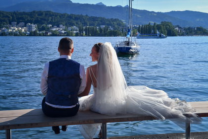 Hochzeitsfotos am Luzerner See von dem Hochzeitsfotografen in der Schweiz. - 